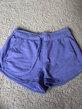Lululemon inner glow shorts dark lavender size 12
